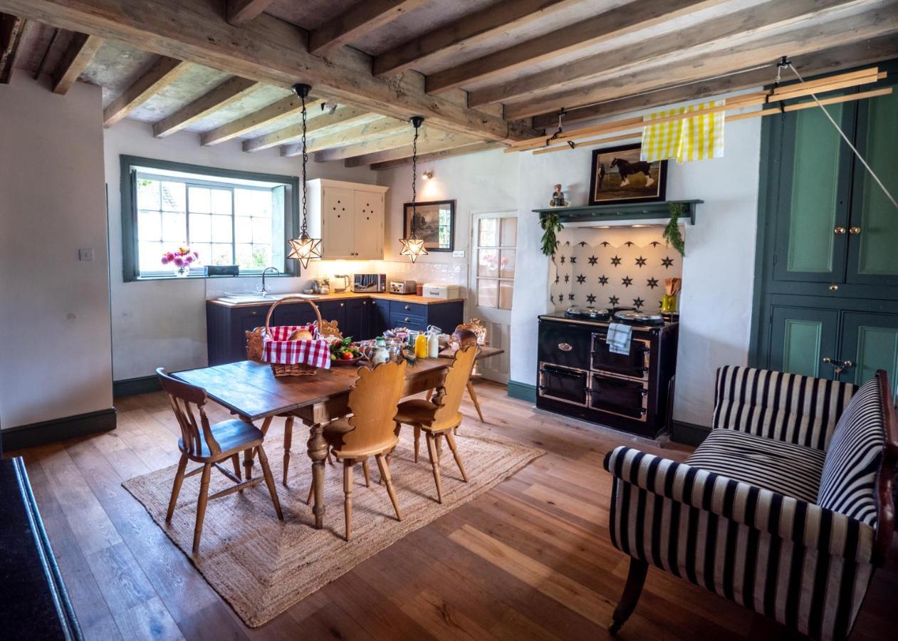 Country Cottage With Spa, Catering, Gardens, Nature Reserve Walks - Free Parking, Self Checkin สกันโธรป ภายนอก รูปภาพ
