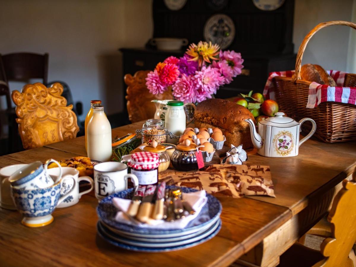 Country Cottage With Spa, Catering, Gardens, Nature Reserve Walks - Free Parking, Self Checkin สกันโธรป ภายนอก รูปภาพ